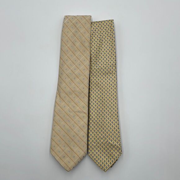 Bundle of two Michael kors neck ties - Picture 1 of 6